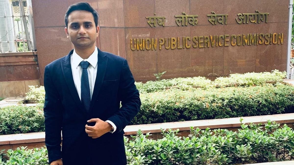 IAS Topper Utkarsh Dwivedi UPSC Rank-5, Marksheet, Age, Family, Education & Biography